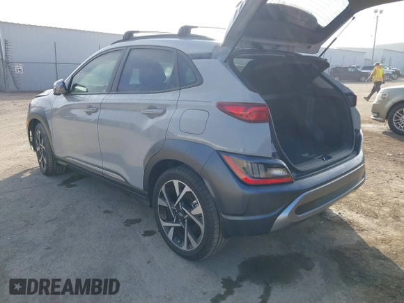 2022 Hyundai Kona Limited with VIN KM8K53A3XNU795476, listed as a IAAI auction lot 41172280 with 13,684 mi miles. Bid and sale history available at carsss.com. Image 3.