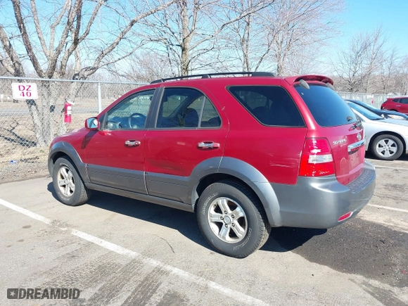 2008 Kia Sorento EX with VIN KNDJC736385860784, listed as a IAAI auction lot 41756912 with 115,103 mi miles. Bid and sale history available at carsss.com. Image 6.