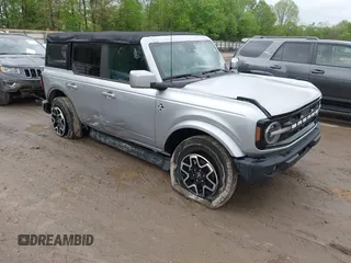 2022 Ford Bronco с VIN 1FMDE5DH0NLA98903, выставлен на аукционе IAAI как лот 42055569 с пробегом 39 893 миль миль и . История ставок и продаж доступна на DreamBid. Изображение 1.