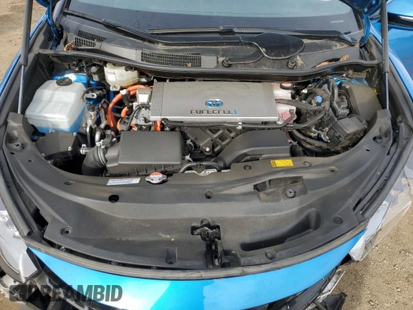 2019 Toyota Mirai with VIN JTDBVRBD0KA005923, listed as a Copart auction lot 50032775 with 60,729 mi miles and Salvage Title. Bid and sale history available at carsss.com. Image 13.