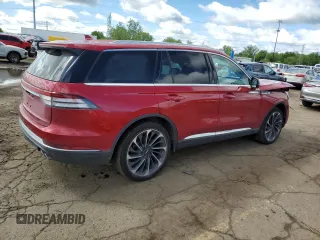 2020 Lincoln Aviator Reserve z VIN 5LM5J7XC5LGL26697, wystawiony jako Copart lot #57570355 z przebiegiem 64 692 mil mil oraz Czysty tytuł • Clean title. Historia ofert i sprzedaży dostępna na DreamBid. Obrazek 3.
