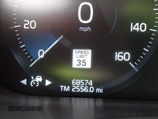 2021 Volvo XC60 Momentum with VIN YV4A22RK8M1696361, listed as a IAAI auction lot 42345602 with 68,574 mi miles and . Bid and sale history available at DreamBid. Image 16.