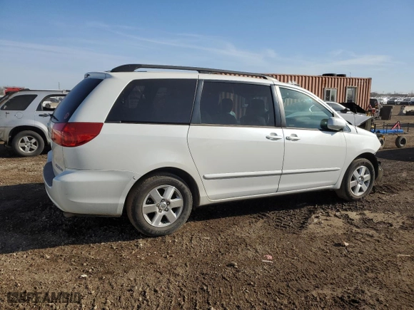2010 Toyota Sienna XLE with VIN 5TDYK4CC4AS303145, listed as a Copart auction lot 48613795 with 146,595 mi miles and Salvage Title. Bid and sale history available at carsss.com. Image 3.