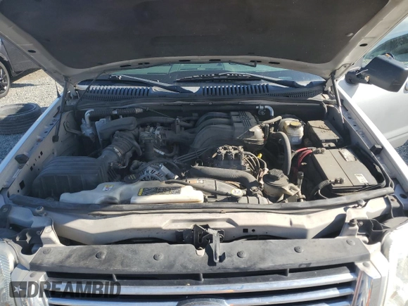 2009 Ford Explorer XLT z VIN 1FMEU73E99UA07427, wystawiony jako Copart lot #60505635 z przebiegiem 212 802 mil mil oraz Szkoda całkowita • Salvage title. Historia ofert i sprzedaży dostępna na DreamBid. Obrazek 12.