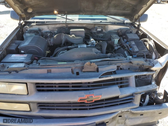 1999 Chevrolet Tahoe with VIN 3GNEK18R5XG184695, listed as a Copart auction lot 67697224 with 135,316 mi miles and Salvage Title. Bid and sale history available at carsss.com. Image 14.