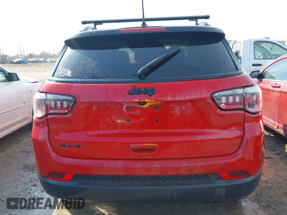 2020 Jeep Compass Latitude with VIN 3C4NJDBB0LT117643, listed as a IAAI auction lot 41758429 with 81,912 mi miles and . Bid and sale history available at DreamBid. Image 17.