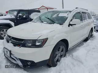 2016 Dodge Journey Crossroad z VIN 3C4PDCGG9GT213551, wystawiony jako IAAI lot #41226091 z przebiegiem 117 789 mil mil oraz . Historia ofert i sprzedaży dostępna na DreamBid. Obrazek 17.