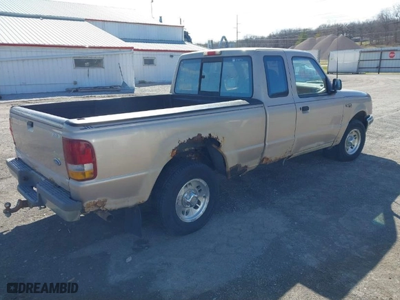 1996 Ford Ranger XL with VIN 1FTCR14U2TPB53948, listed as a IAAI auction lot 41866170 with 164,675 mi miles. Bid and sale history available at carsss.com. Image 4.