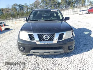 2013 Nissan Frontier SV with VIN 1N6AD0CU8DN747780, listed as a Copart auction lot 41842385 with 131,302 mi miles and Salvage title. Bid and sale history available at DreamBid. Image 5.