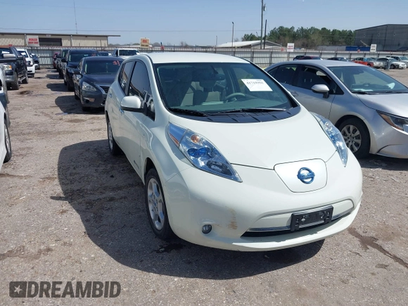 2011 Nissan LEAF SL-e with VIN JN1AZ0CP4BT008089, listed as a IAAI auction lot 41718991 with 48,598 mi miles. Bid and sale history available at carsss.com. Image 1.