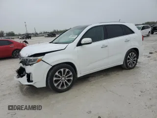 2015 Kia Sorento SX with VIN 5XYKW4A76FG644504, listed as a Copart auction lot 46346555 with 210,345 mi miles and Salvage Title. Bid and sale history available at carsss.com. Image 1.