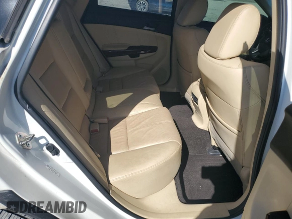 2012 Honda Crosstour EX-L z VIN 5J6TF2H53CL008906, wystawiony jako Copart lot #53272495 z przebiegiem 186 821 mil mil oraz Szkoda całkowita • Salvage title. Historia ofert i sprzedaży dostępna na DreamBid. Obrazek 10.