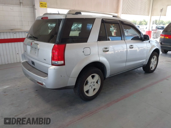 2007 Saturn VUE V6 with VIN 5GZCZ53467S862604, listed as a IAAI auction lot 42131370 with 172,288 mi miles. Bid and sale history available at carsss.com. Image 4.
