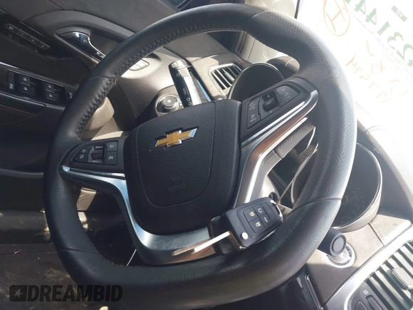 2014 Chevrolet SS z VIN 6G3F15RW4EL958384, wystawiony jako IAAI lot #42314417 z przebiegiem 124 374 mil mil oraz . Historia ofert i sprzedaży dostępna na DreamBid. Obrazek 11.