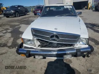 1982 Mercedes-Benz 380 SL with VIN WDBBA45A0CB010663, listed as a Copart auction lot 50511365 with 60,444 mi miles and Salvage Title. Bid and sale history available at DreamBid. Image 5.