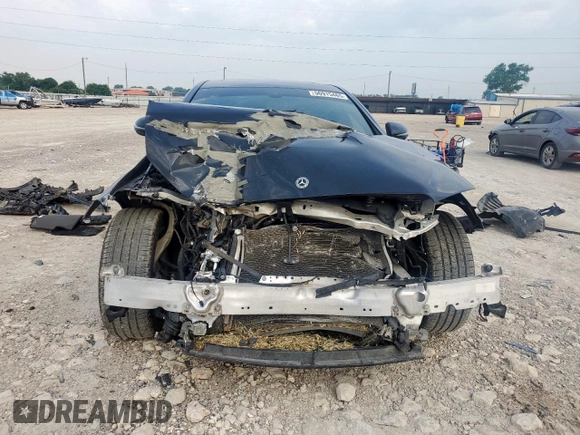 2019 Mercedes-Benz E 300 with VIN WDDZF4JB2KA618999, listed as a Copart auction lot 56915465 with 64,077 mi miles and Salvage title. Bid and sale history available at DreamBid. Image 5.