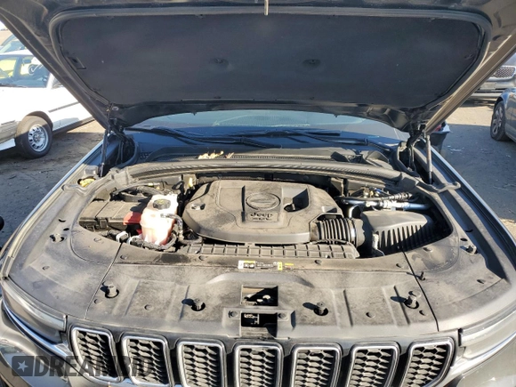 2023 Jeep Grand Cherokee Overland with VIN 1C4RJHDG4P8847576, listed as a Copart auction lot 42959755 with 21,464 mi miles and Salvage title. Bid and sale history available at DreamBid. Image 12.