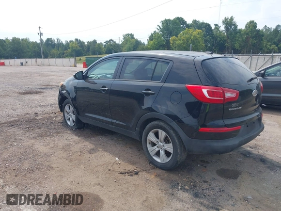 2012 Kia Sportage LX with VIN KNDPB3A28C7337795, listed as a IAAI auction lot 40118771 with 187,037 mi miles and . Bid and sale history available at DreamBid. Image 3.