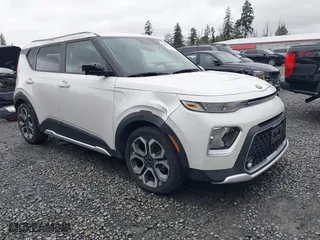 2020 Kia Soul LX with VIN KNDJ23AUXL7037845, listed as a IAAI auction lot 41659111 with 50,231 mi miles. Bid and sale history available at carsss.com. Image 1.