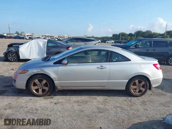 2008 Honda Civic Cpe LX with VIN 2HGFG126X8H549596, listed as a IAAI auction lot 41944130 with 116,336 mi miles. Bid and sale history available at carsss.com. Image 14.