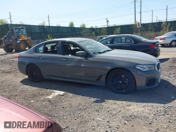 2021 BMW 5 Series 540i xDrive with VIN WBA73BJ03MWX30307, listed as a IAAI auction lot 41891615 with 27,374 mi miles and . Bid and sale history available at DreamBid. Image 13.