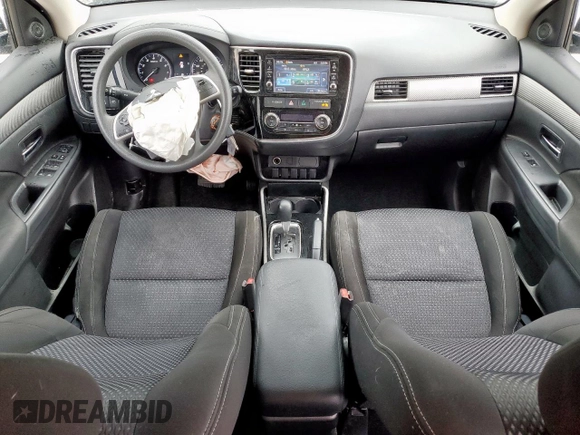 2018 Mitsubishi Outlander ES z VIN JA4AD2A33JJ002909, wystawiony jako Copart lot #55693795 z przebiegiem 95 454 mil mil oraz Szkody całkowita. Historia ofert i sprzedaży dostępna na DreamBid. Obrazek 8.