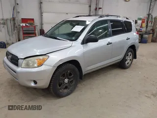 2008 Toyota RAV4 с VIN JTMBD33V985140407, выставлен на аукционе IAAI как лот 42491719 с пробегом 164 518 миль миль и . История ставок и продаж доступна на DreamBid. Изображение 2.