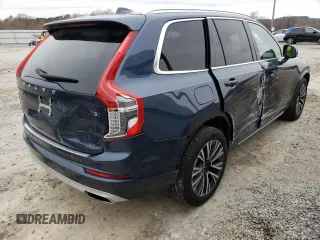 2020 Volvo XC90 Momentum with VIN YV4102PK6L1604039, listed as a Copart auction lot 69500212 with 24,914 mi miles. Bid and sale history available at carsss.com. Image 3.