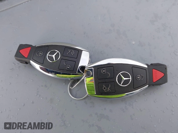 2019 Mercedes-Benz GLC with VIN WDC0G4KB5KF617793, listed as a IAAI auction lot 41916787 with 34,821 mi miles. Bid and sale history available at carsss.com. Image 11.