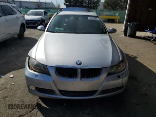 2007 BMW 3 Series 328xi z VIN WBAVT73557FZ35290, wystawiony jako Copart lot #48251955 z przebiegiem 287 728 mil mil oraz Szkoda całkowita • Salvage title. Historia ofert i sprzedaży dostępna na DreamBid. Obrazek 5.