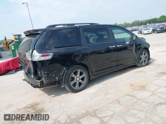 2017 Toyota Sienna SE with VIN 5TDXZ3DC4HS840494, listed as a IAAI auction lot 42418699 with 90,197 mi miles and . Bid and sale history available at DreamBid. Image 4.