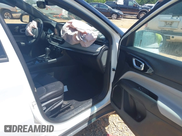2023 Jeep Compass Limited z VIN 3C4NJDCN8PT569144, wystawiony jako IAAI lot #42750920 z przebiegiem 52 434 mil mil oraz . Historia ofert i sprzedaży dostępna na DreamBid. Obrazek 5.