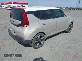 2020 Kia Soul EX with VIN KNDJ33AU5L7073908, listed as a IAAI auction lot 41816282 with 53,002 mi miles. Bid and sale history available at carsss.com. Image 4.