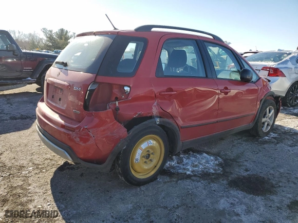 2007 Suzuki SX4 with VIN JS2YB413X75109453, listed as a Copart auction lot 42185675 with 84,548 mi miles and Salvage Title. Bid and sale history available at carsss.com. Image 3.