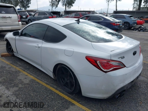 2014 Hyundai Genesis Coupe R-Spec z VIN KMHHT6KD3EU118357, wystawiony jako IAAI lot #40970527 z przebiegiem 94 174 mil mil oraz . Historia ofert i sprzedaży dostępna na DreamBid. Obrazek 3.