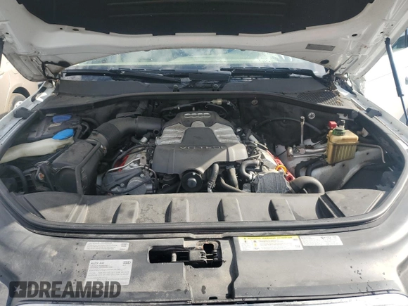 2015 Audi Q7 Premium Plus z VIN WA1LGAFE8FD026827, wystawiony jako Copart lot #55483895 z przebiegiem 102 239 mil mil oraz Szkoda całkowita • Salvage title. Historia ofert i sprzedaży dostępna na DreamBid. Obrazek 12.