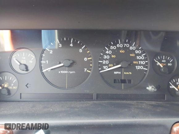 1998 Jeep Grand Cherokee Limited with VIN 1J4GZ78Y2WC164021, listed as a IAAI auction lot 42109012 with 1 mi miles. Bid and sale history available at carsss.com. Image 7.