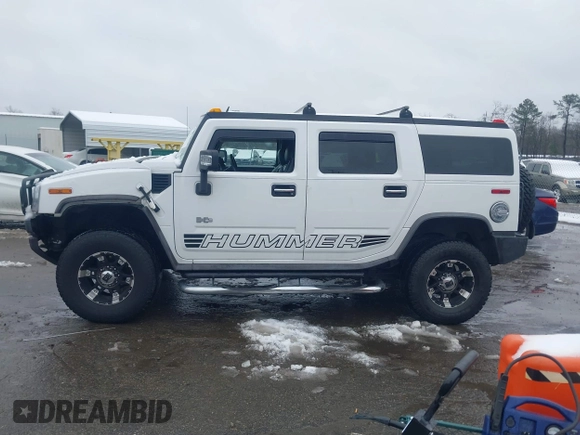 2007 Hummer H2 SUV z VIN 5GRGN23U07H111605, wystawiony jako IAAI lot #41575213 z przebiegiem 179 618 mil mil oraz . Historia ofert i sprzedaży dostępna na DreamBid. Obrazek 14.