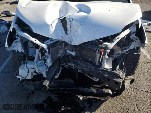 2020 Toyota Sienna SE with VIN 5TDXZ3DC9LS030514, listed as a Copart auction lot 87978135 with 40,316 mi miles and Salvage Title. Bid and sale history available at carsss.com. Image 13.
