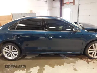 2019 Volkswagen Passat 2.0T Wolfsburg Edition with VIN 1VWLA7A30KC008917, listed as a IAAI auction lot 40791328 with 63,747 mi miles. Bid and sale history available at carsss.com. Image 14.