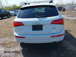 2016 Audi Q5 Premium Plus with VIN WA1L2AFPXGA096395, listed as a IAAI auction lot 41931371 with 98,429 mi miles. Bid and sale history available at carsss.com. Image 17.