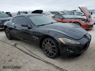 2009 Maserati GranTurismo with VIN ZAMGJ45A890042834, listed as a Copart auction lot 76468754 with 58,397 mi miles and Non Repairable. Bid and sale history available at carsss.com. Image 4.