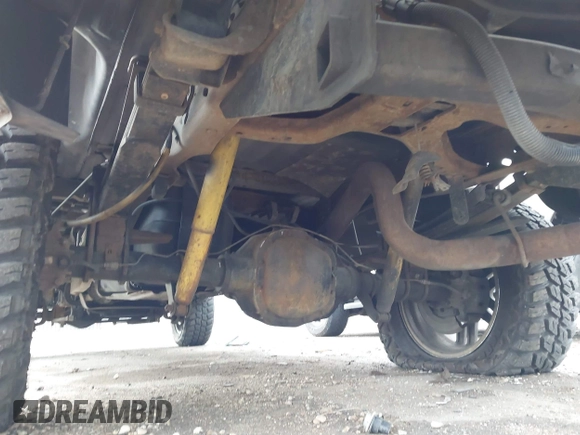 2004 Ford F-250 XL с VIN 1FTNX21P14ED30876, выставлен на аукционе IAAI как лот 41973059 с пробегом 242 959 миль миль и . История ставок и продаж доступна на DreamBid. Изображение 13.