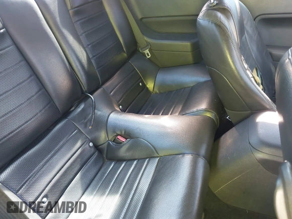 2005 Ford Mustang Deluxe with VIN 1ZVFT80N655136118, listed as a IAAI auction lot 41811969 with 104,071 mi miles. Bid and sale history available at carsss.com. Image 8.