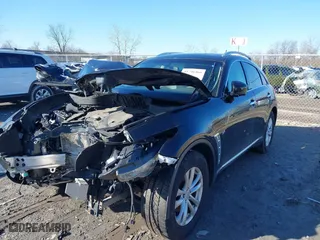 2017 Infiniti QX70 with VIN JN8CS1MW6HM410693, listed as a IAAI auction lot 41746466 with 1 mi miles. Bid and sale history available at carsss.com. Image 16.