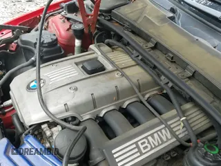 2006 BMW 3 Series 325xi с VIN WBAVT13526KW23205, выставлен на аукционе IAAI как лот 42707089 с пробегом 179 376 миль миль и . История ставок и продаж доступна на DreamBid. Изображение 17.