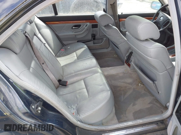 2001 BMW 7 Series 740iL with VIN WBAGH83401DP29577, listed as a IAAI auction lot 42076695 with 1 mi miles. Bid and sale history available at carsss.com. Image 8.