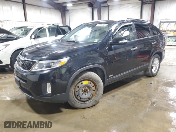 2014 Kia Sorento LX with VIN 5XYKTDA74EG462467, listed as a Copart auction lot 50871645 with 67,371 mi miles and Salvage Title. Bid and sale history available at carsss.com. Image 1.