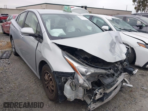 2017 Toyota Prius Two with VIN JTDKBRFU5H3047469, listed as a IAAI auction lot 41845172 with 233,688 mi miles. Bid and sale history available at carsss.com. Image 1.