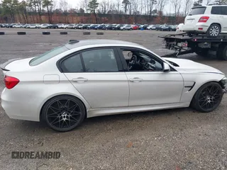 2018 BMW M3 with VIN WBS8M9C53J5K98477, listed as a IAAI auction lot 41733214 with 29,226 mi miles and . Bid and sale history available at DreamBid. Image 13.